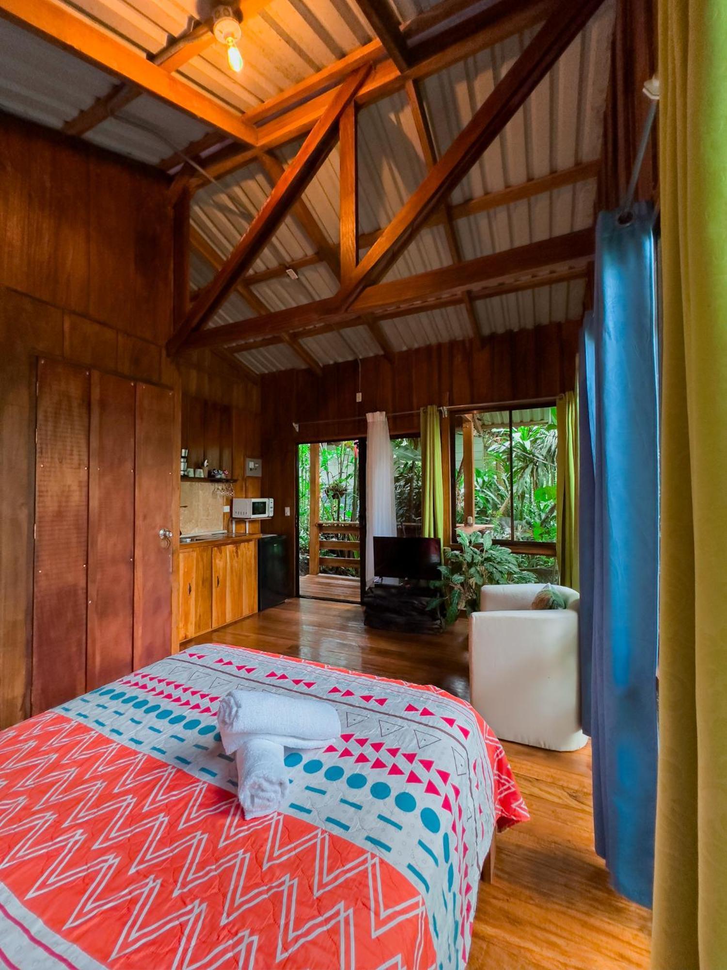 Cabanas Del Lago La Fortuna Exterior photo